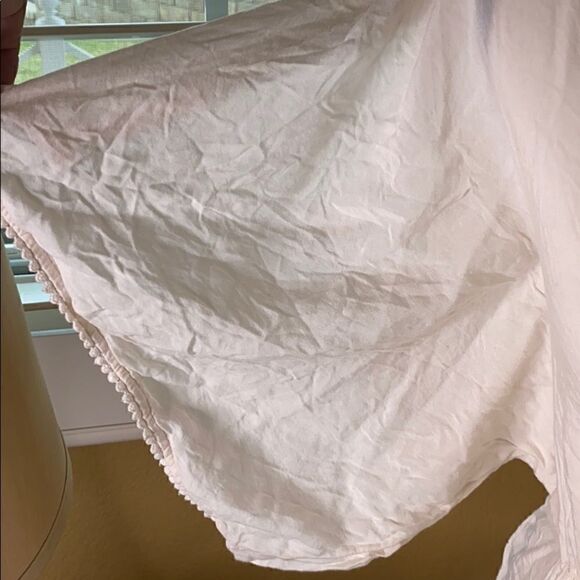 H&M Dress with Beaded Lace Accents. SZ 6 - Picture 3 of 8